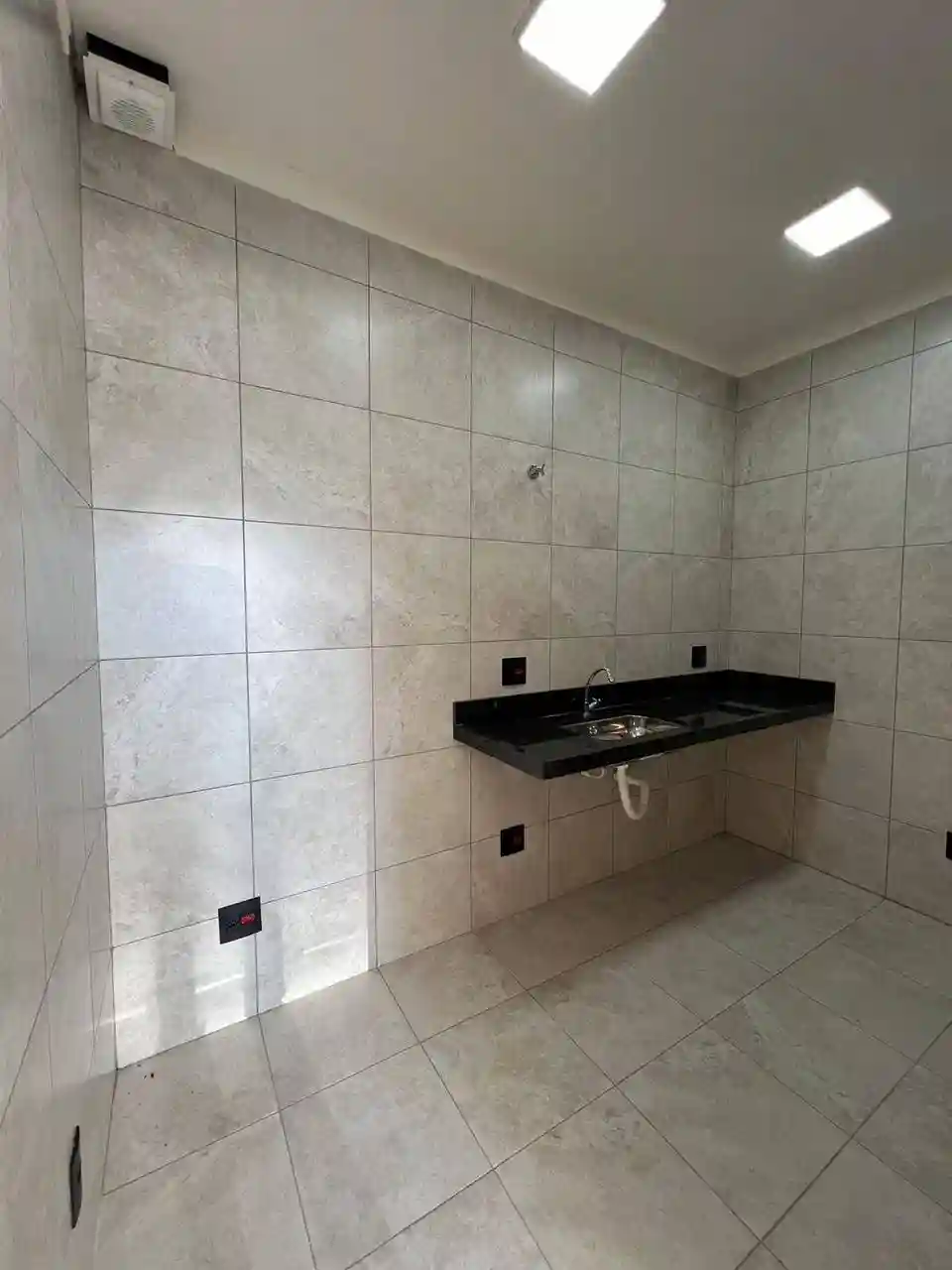 Conjunto Comercial / Sala  para aluguel, 85m² — foto 8 de 9