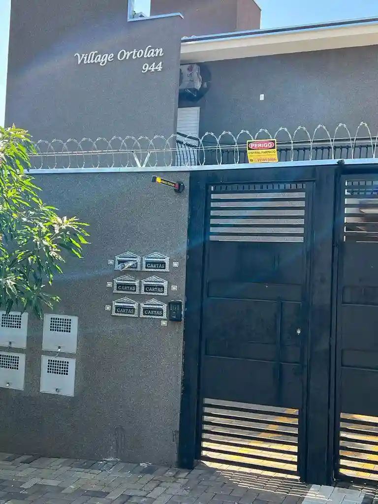 Casa de Condomínio com 2 quartos à venda, 100m² — foto 1 de 21