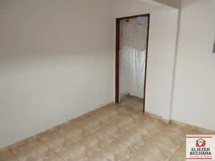 Casa com 3 quartos à venda, 150m² — foto 3 de 47