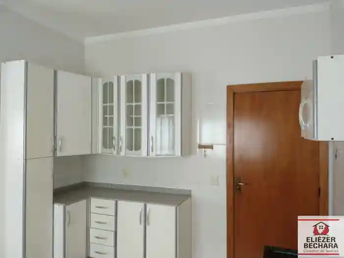 Casa com 3 quartos à venda, 150m² — foto 11 de 47