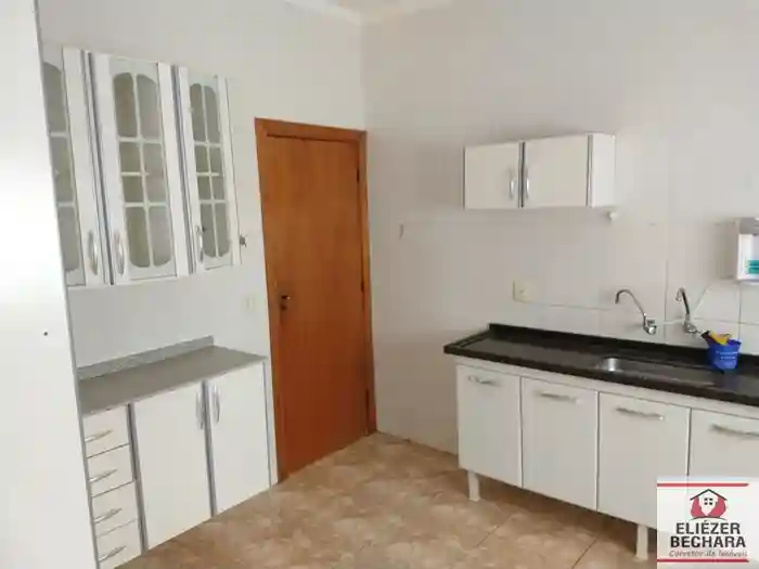Casa com 3 quartos à venda, 150m² — foto 15 de 47