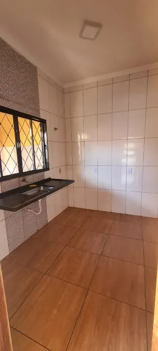 Casa com 3 quartos à venda, 200m² — foto 12 de 12