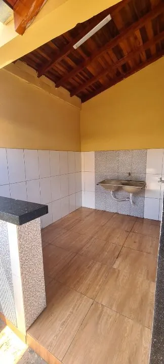 Casa com 3 quartos à venda, 200m² — foto 6 de 12