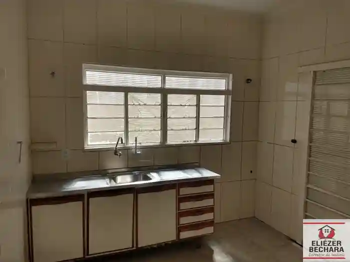 Casa à venda — foto 5 de 32