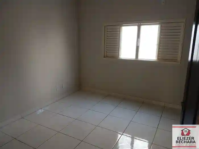 Casa à venda — foto 15 de 32