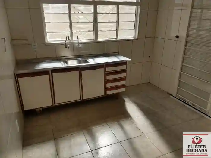 Casa à venda — foto 4 de 32
