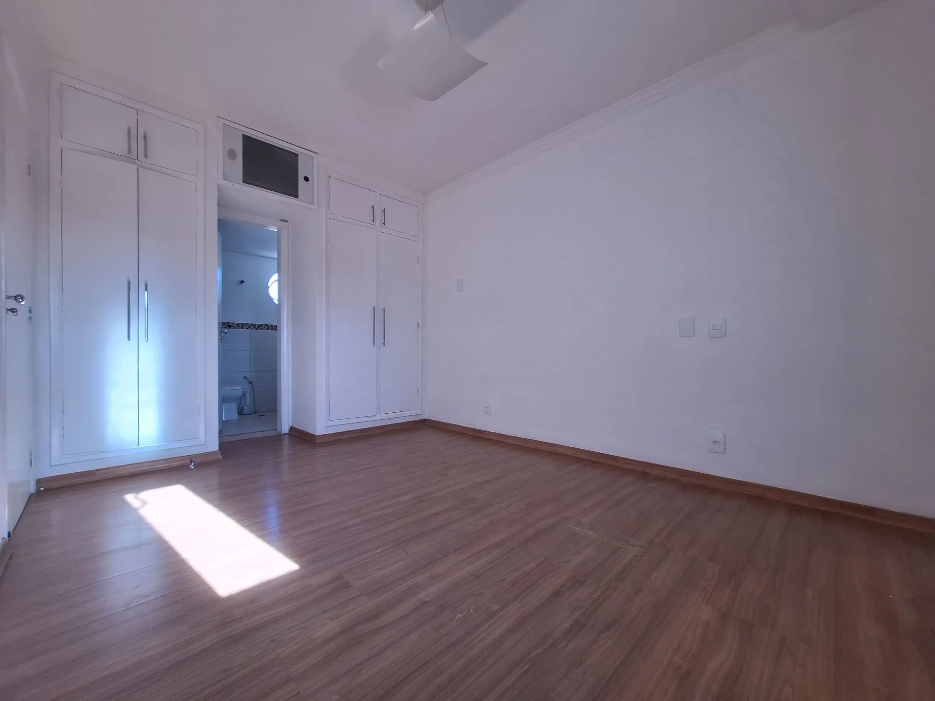 Apartamento com 3 quartos à venda, 110m² — foto 8 de 22
