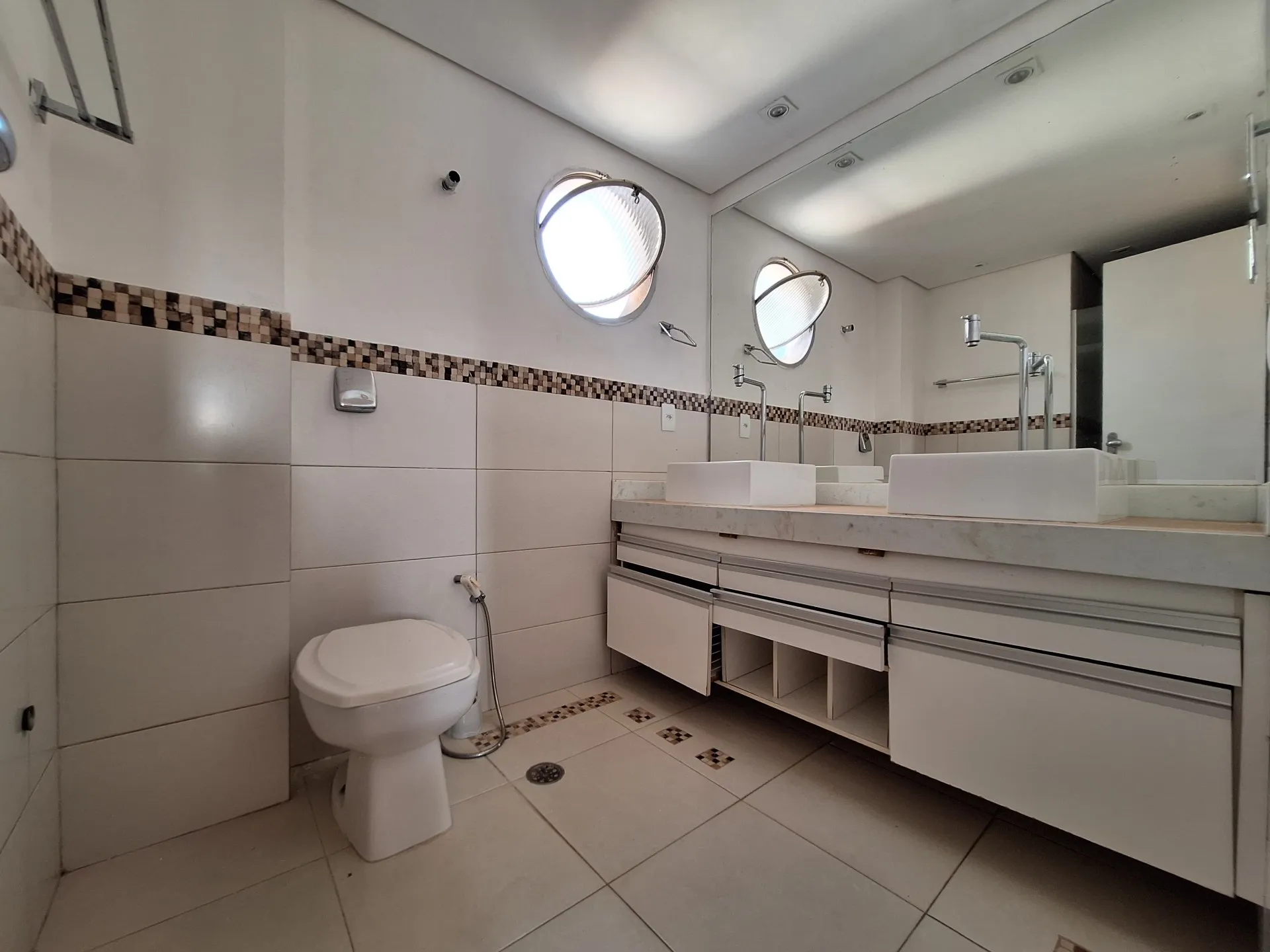 Apartamento com 3 quartos à venda, 110m² — foto 7 de 22