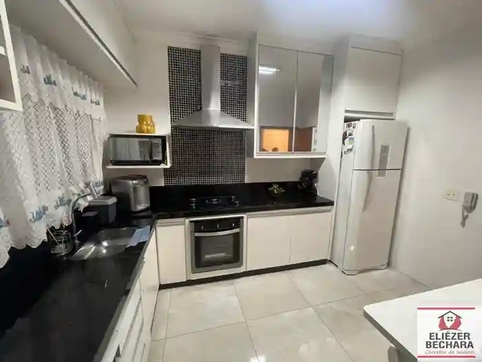 Apartamento com 2 quartos à venda, 75m² — foto 7 de 17