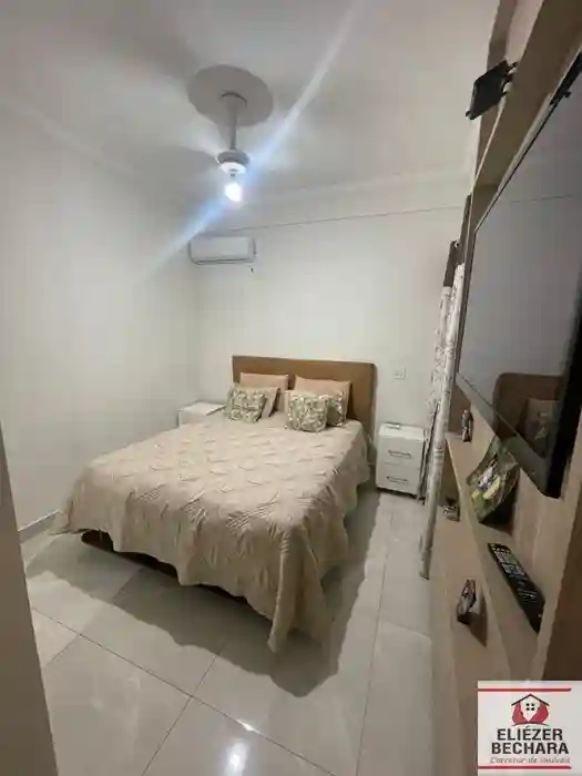 Apartamento com 2 quartos à venda, 75m² — foto 14 de 17