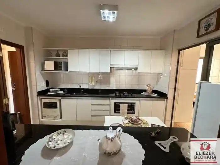 Apartamento com 3 quartos à venda, 100m² — foto 16 de 19