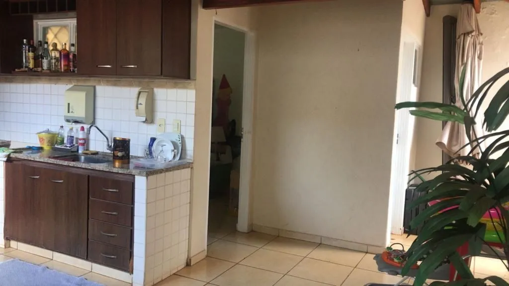Casa de Condomínio à venda — foto 3 de 6