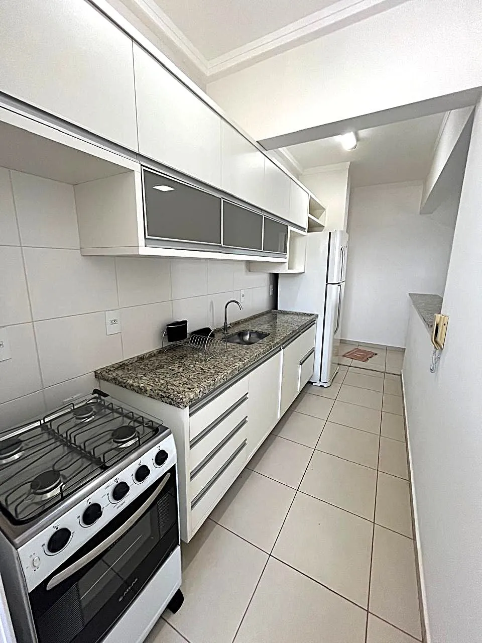 Apartamento com 2 quartos para aluguel, 70m² — foto 10 de 15