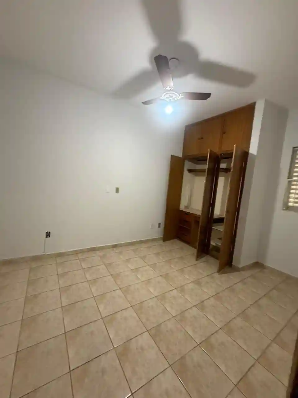 Apartamento com 2 quartos para aluguel, 70m² — foto 7 de 8