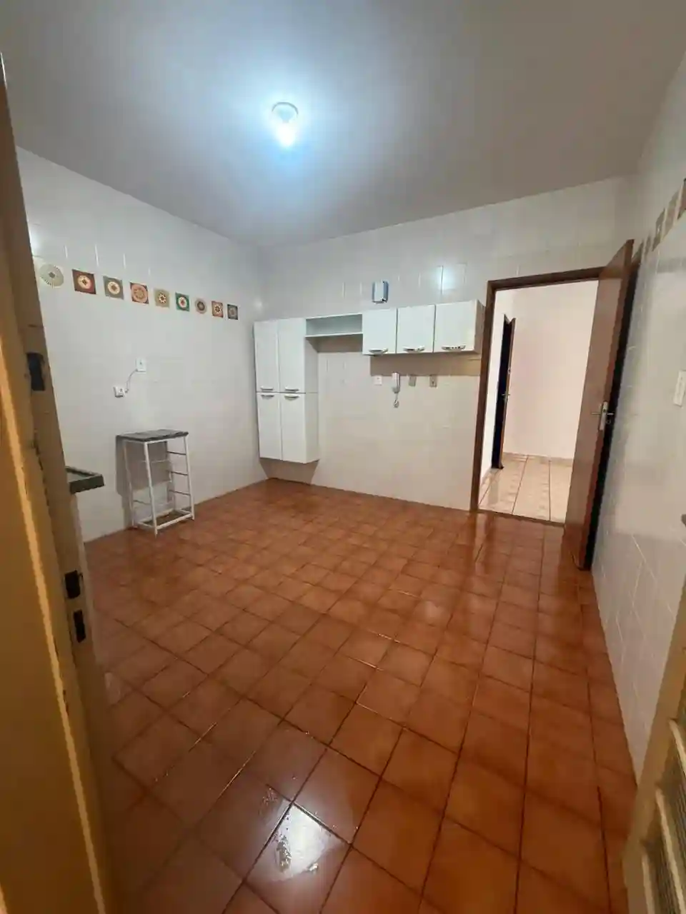 Apartamento com 2 quartos para aluguel, 70m² — foto 4 de 8
