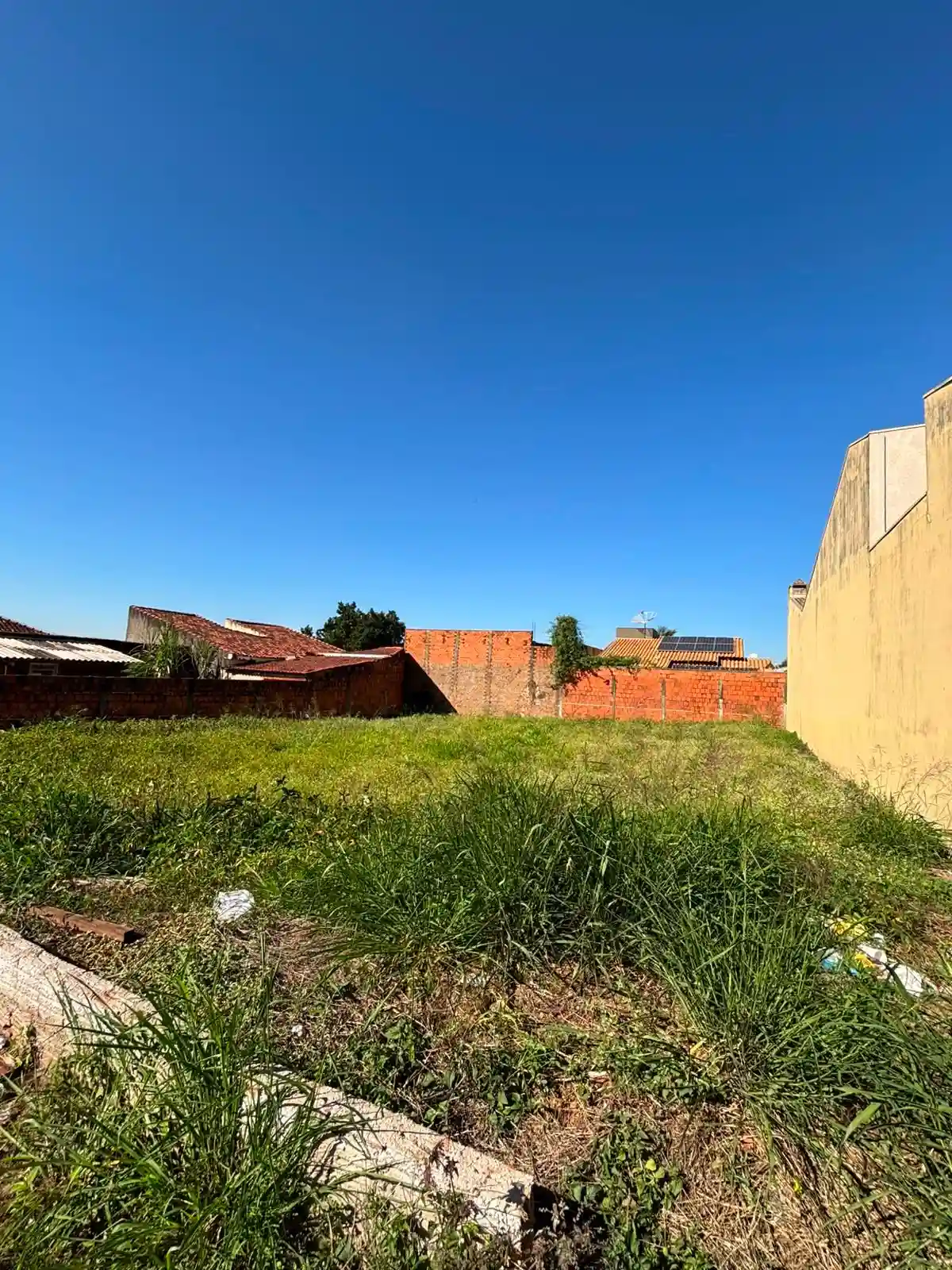 Terreno / Lote / Condomínio  à venda, 450m² — foto 4 de 6