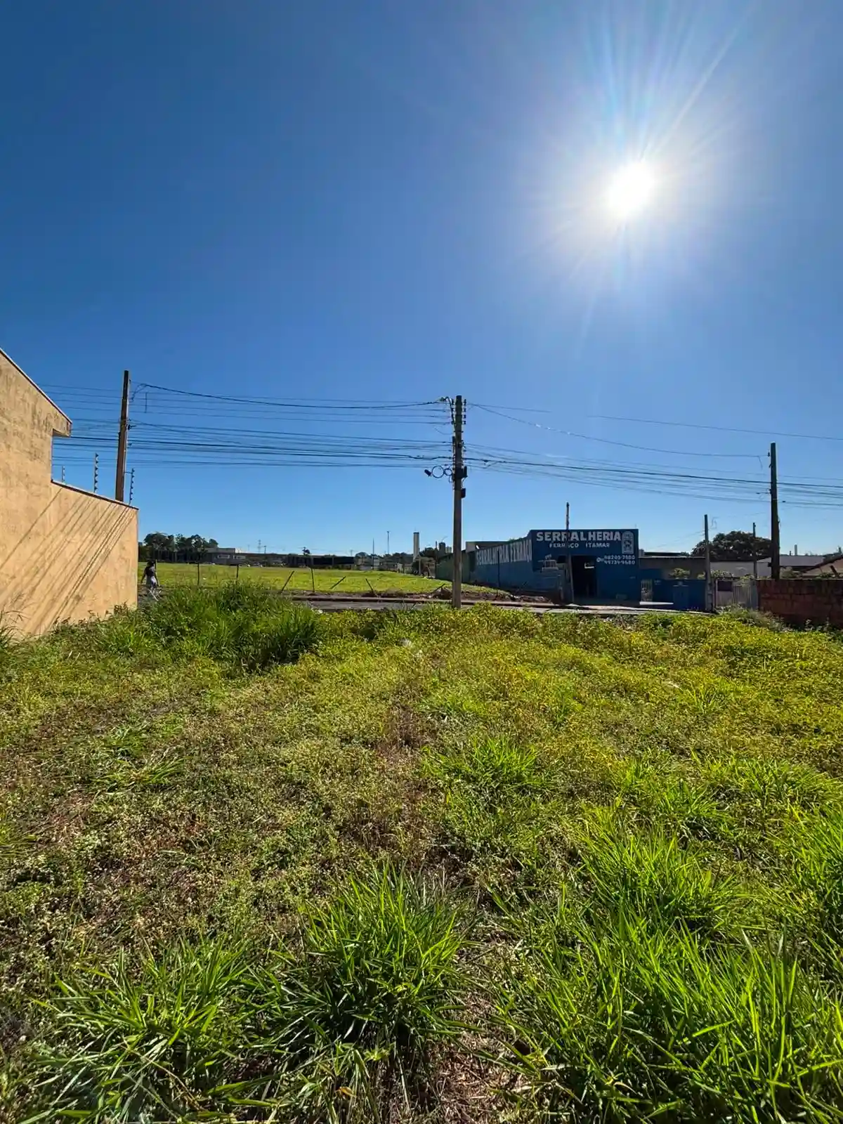 Terreno / Lote / Condomínio  à venda, 450m² — foto 1 de 6