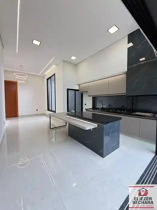 Casa com 3 quartos à venda, 120m² — foto 1 de 31