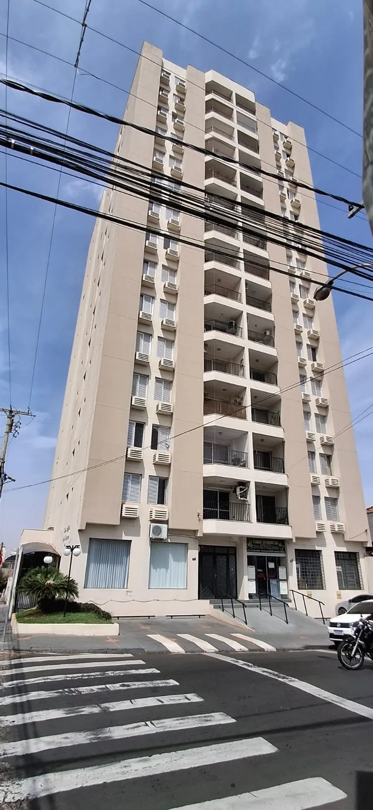 Apartamento com 2 quartos para aluguel, 80m² — foto 1 de 28