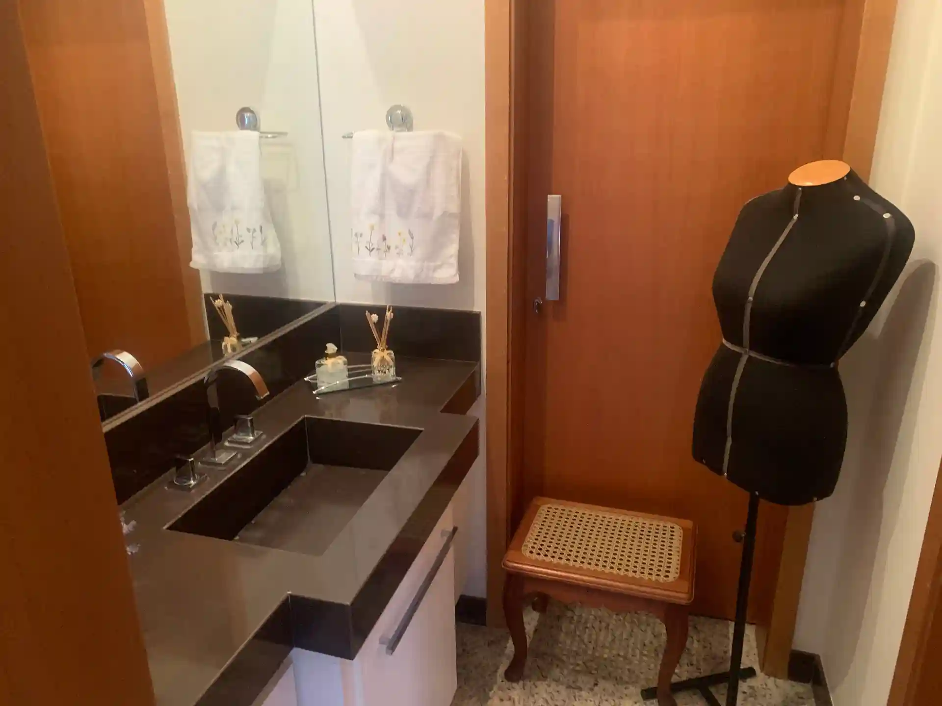 Casa de Condomínio com 3 quartos à venda, 293m² — foto 19 de 53