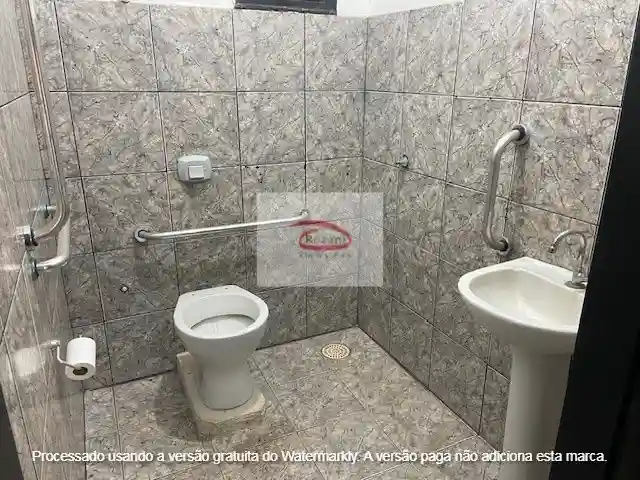 Galpão / Depósito / Armazém  para aluguel, 130m² — foto 4 de 7
