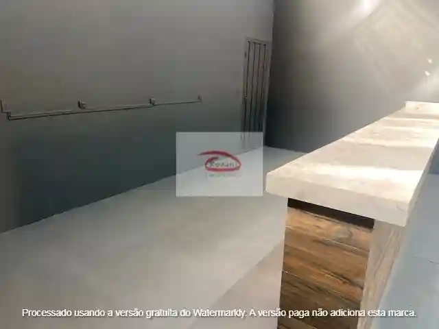 Galpão / Depósito / Armazém  para aluguel, 130m² — foto 5 de 7