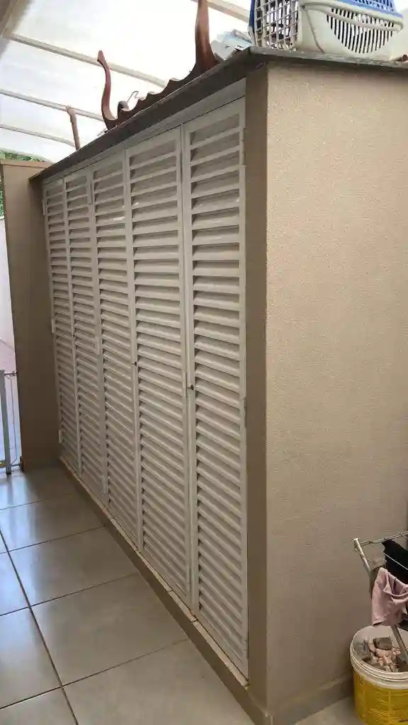 Casa de Condomínio com 4 quartos à venda, 584m² — foto 17 de 20