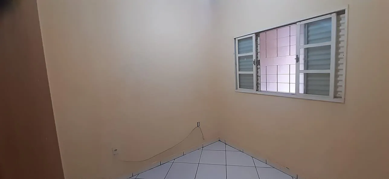 Casa com 3 quartos para aluguel, 190m² — foto 13 de 17