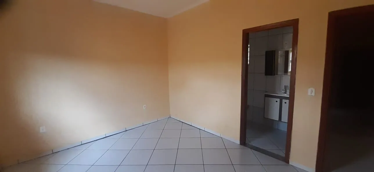 Casa com 3 quartos para aluguel, 190m² — foto 6 de 17