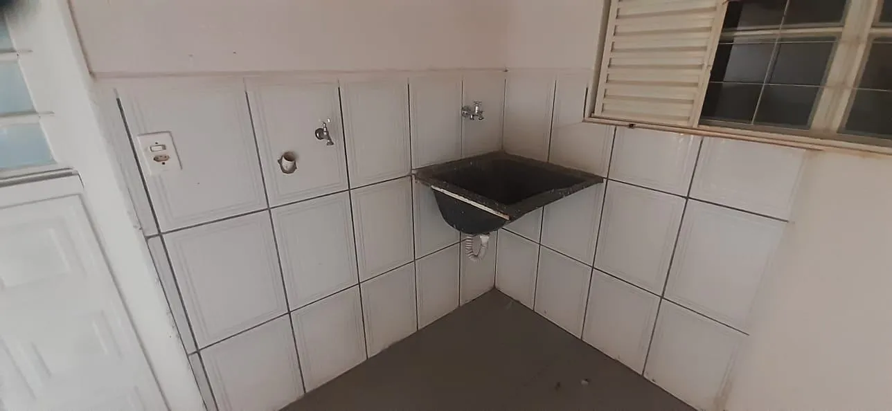 Casa com 3 quartos para aluguel, 190m² — foto 15 de 17