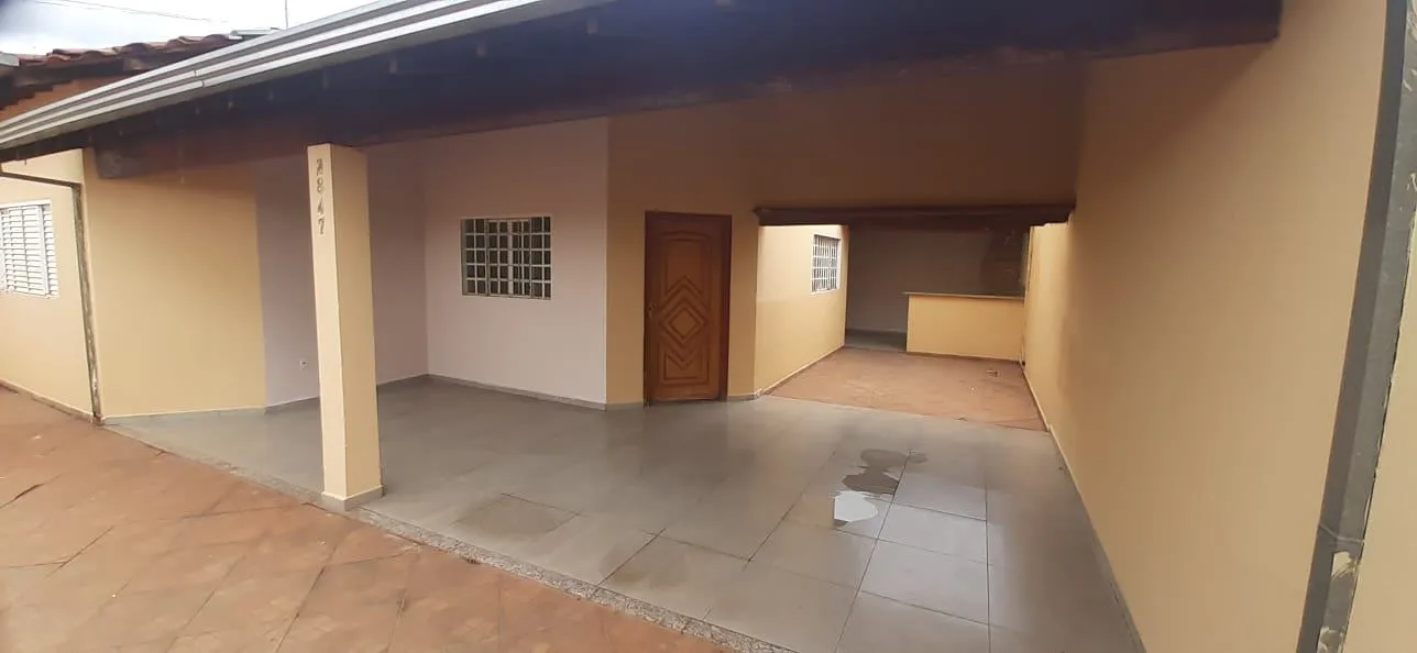 Casa com 3 quartos para aluguel, 190m² — foto 3 de 17