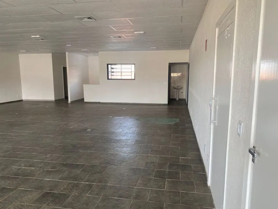 Loja / Salão / Ponto Comercial para aluguel — foto 10 de 14