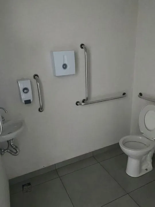Loja / Salão / Ponto Comercial para aluguel — foto 12 de 14