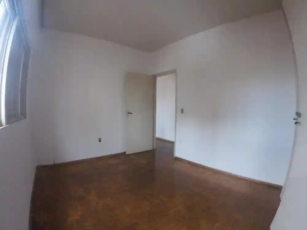 Apartamento com 3 quartos à venda, 95m² — foto 2 de 13