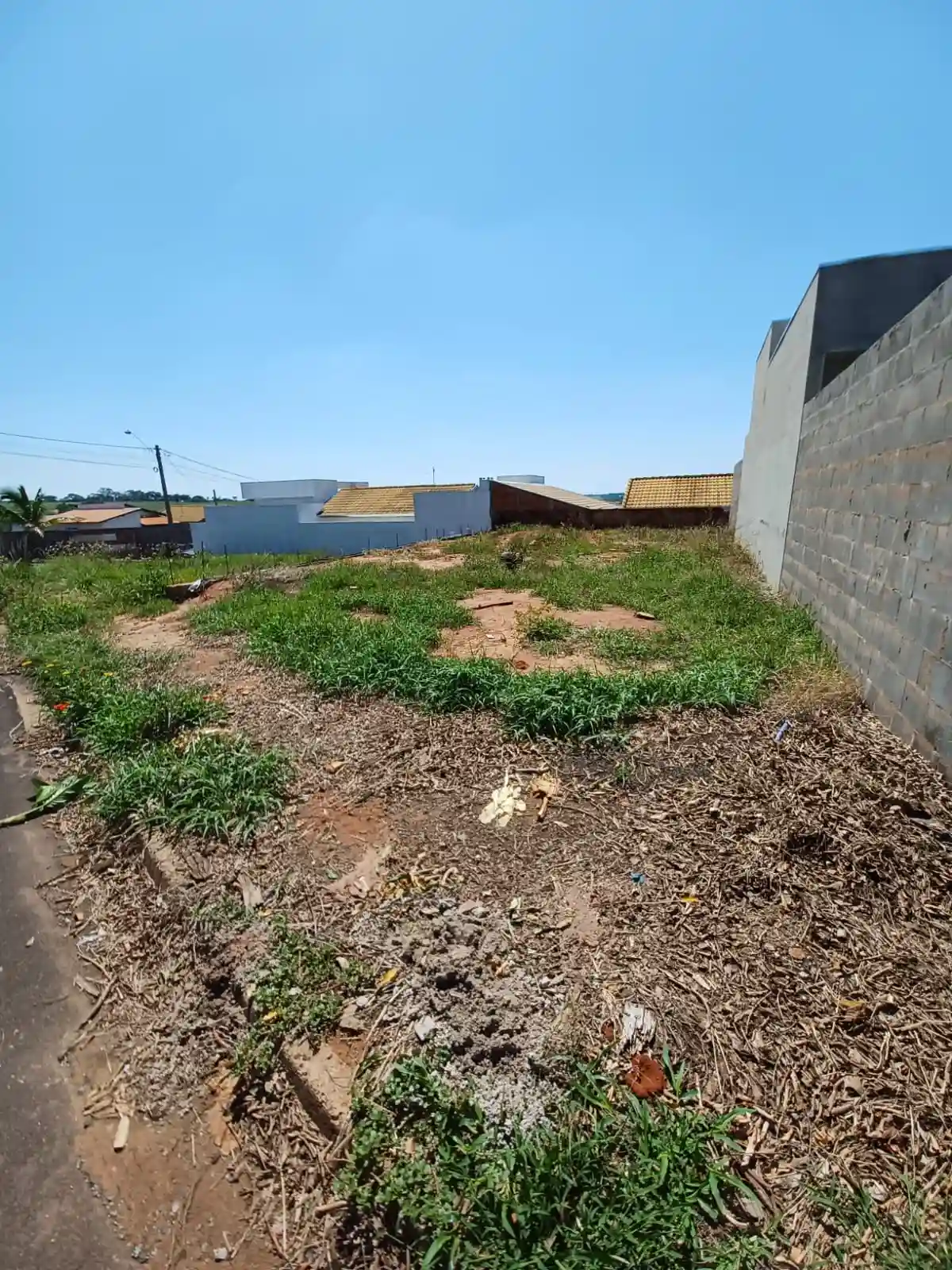 Terreno / Lote / Condomínio à venda — foto 1 de 1