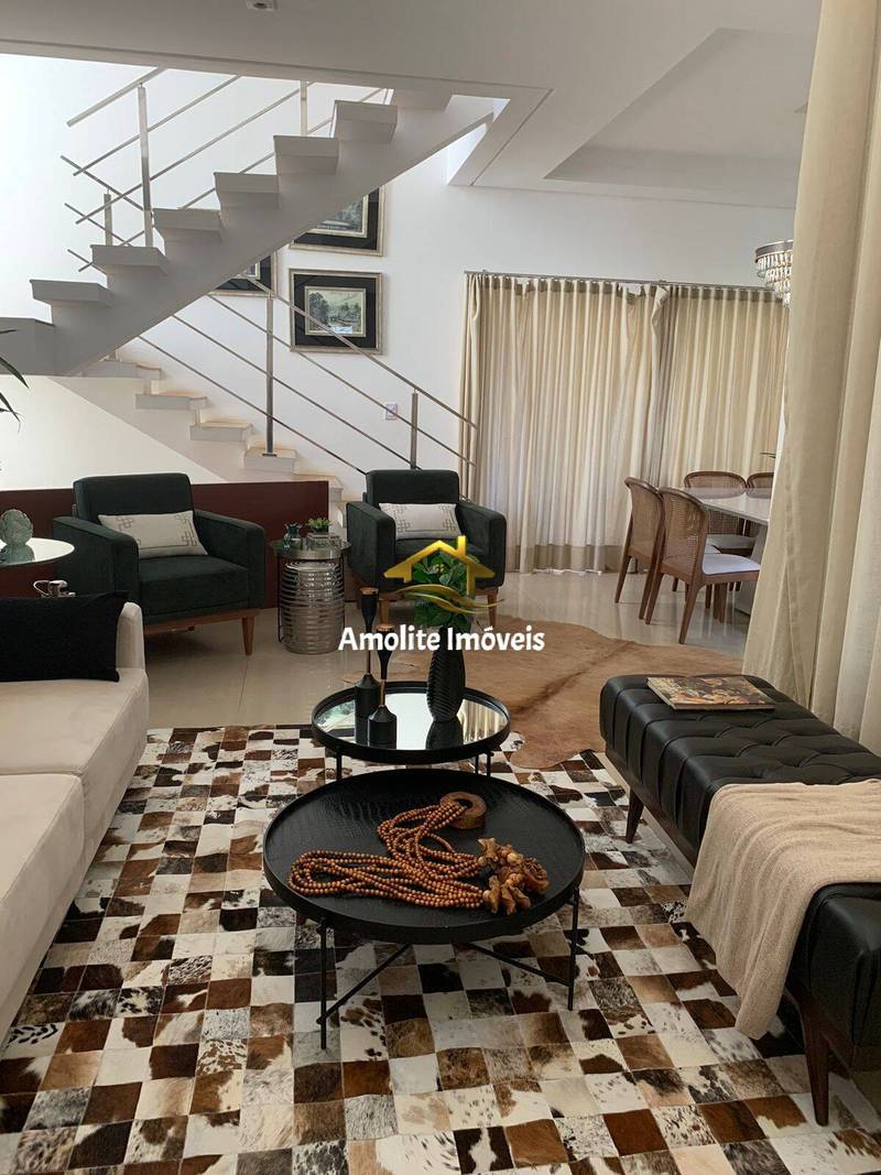 Casa de Condomínio com 3 quartos à venda, 355m² — foto 3 de 10