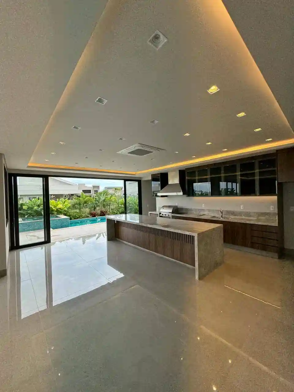 Casa de Condomínio com 5 quartos à venda, 515m² — foto 9 de 16