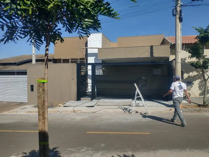 Casa à venda — foto 5 de 8