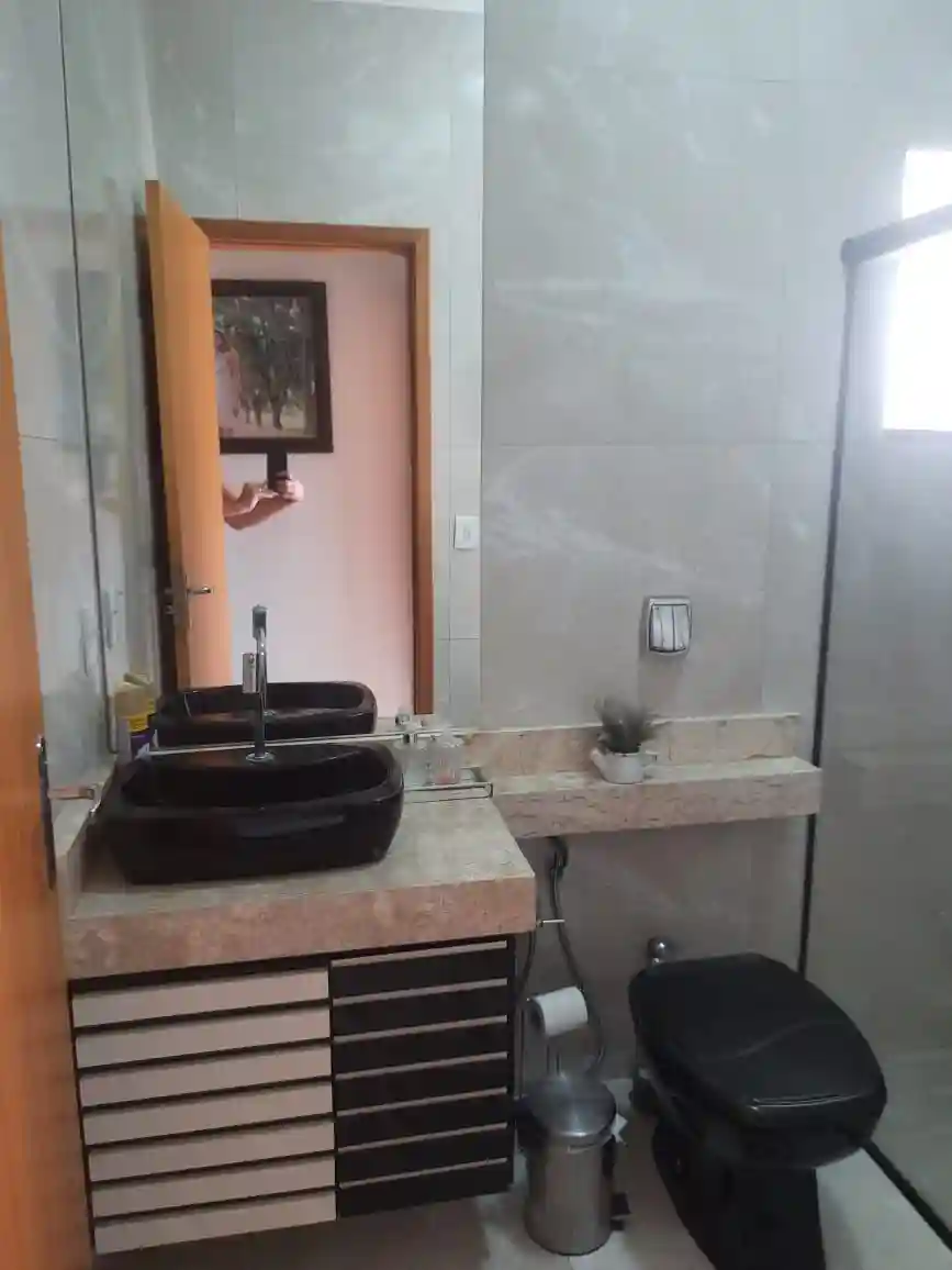 Casa com 3 quartos à venda, 200m² — foto 9 de 16