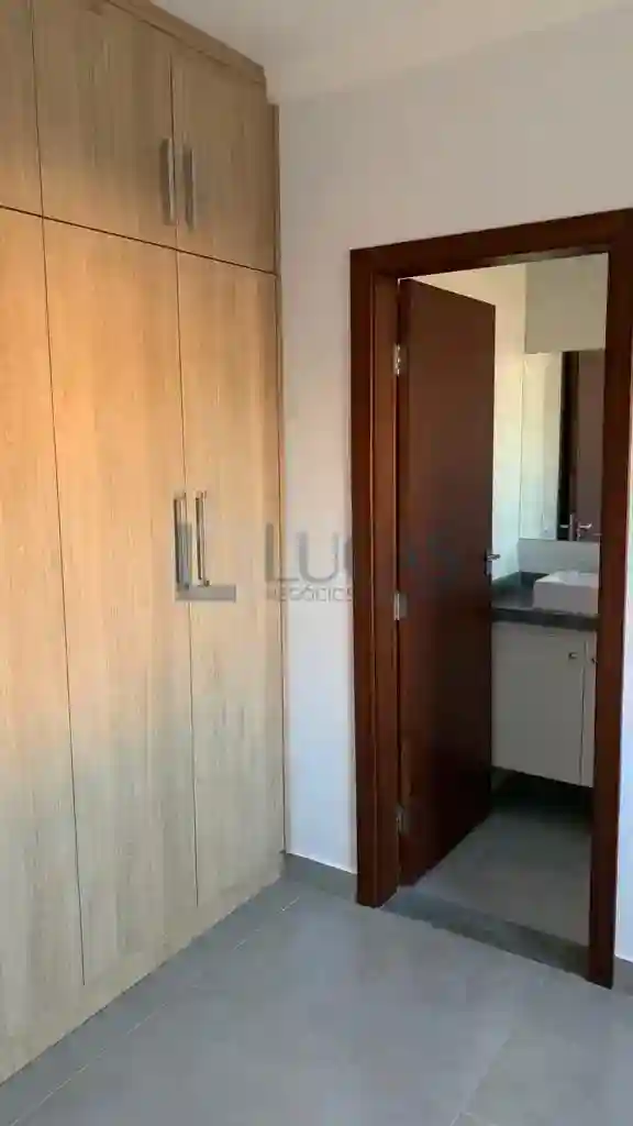 Casa de Condomínio com 3 quartos à venda, 264m² — foto 17 de 24