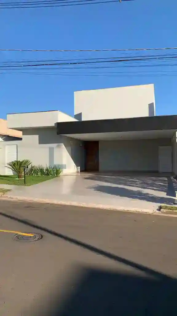 Casa de Condomínio com 3 quartos à venda, 264m² — foto 1 de 24