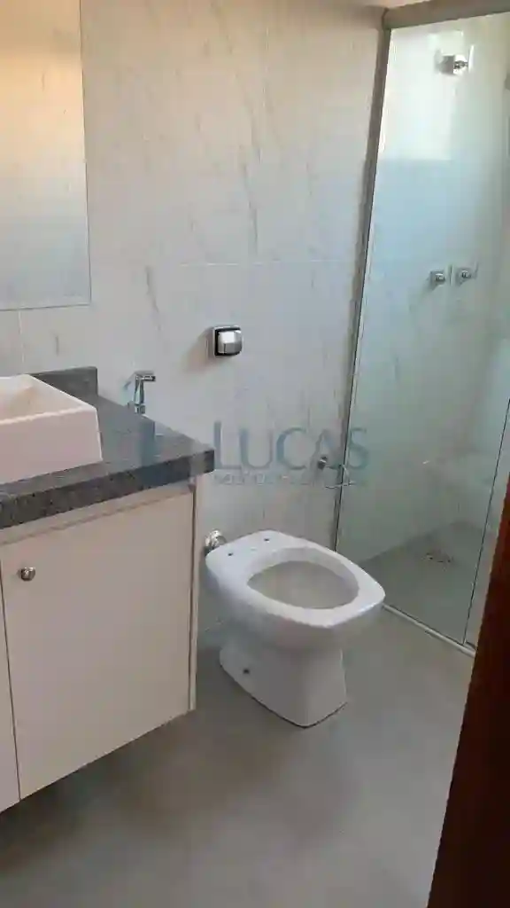 Casa de Condomínio com 3 quartos à venda, 264m² — foto 21 de 24