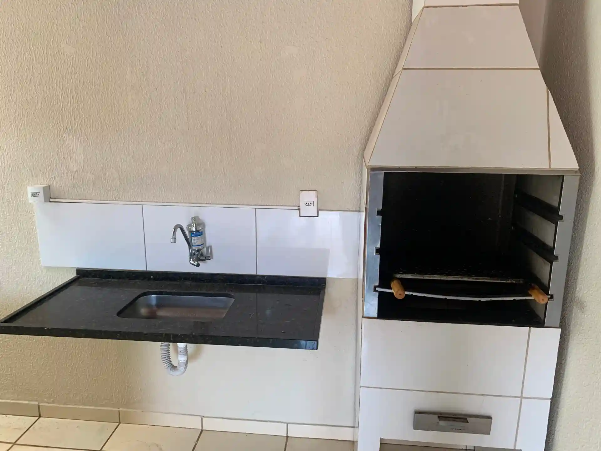Casa com 3 quartos à venda, 100m² — foto 27 de 32