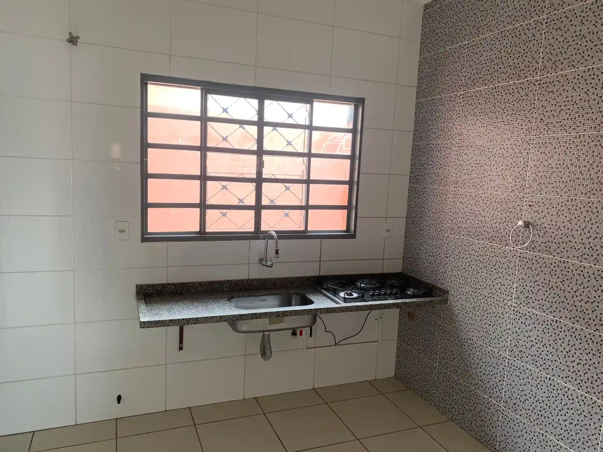 Casa com 3 quartos à venda, 100m² — foto 6 de 32