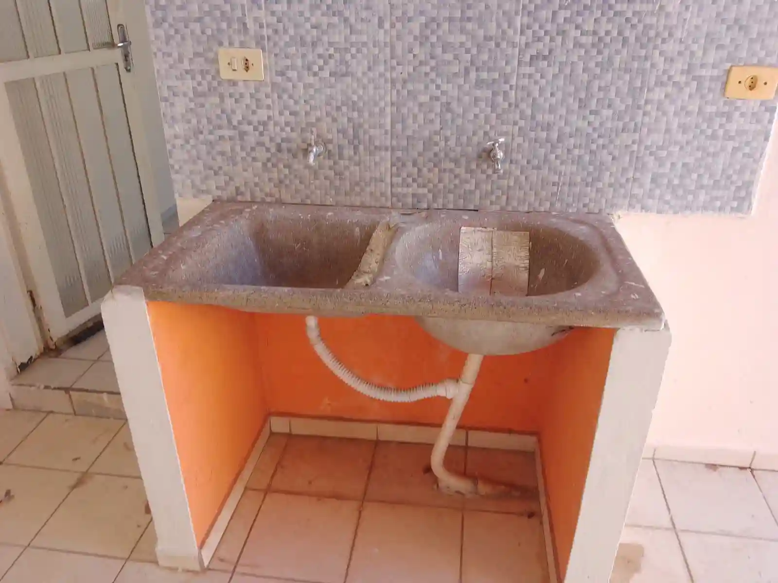 Casa com 2 quartos para aluguel, 120m² — foto 13 de 13