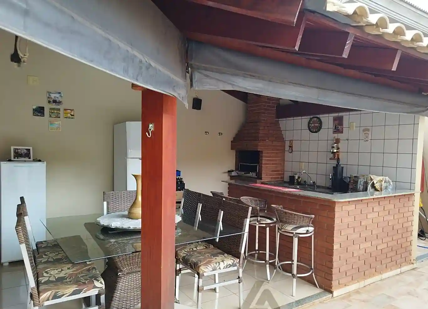 Casa de Condomínio com 3 quartos à venda, 240m² — foto 3 de 20