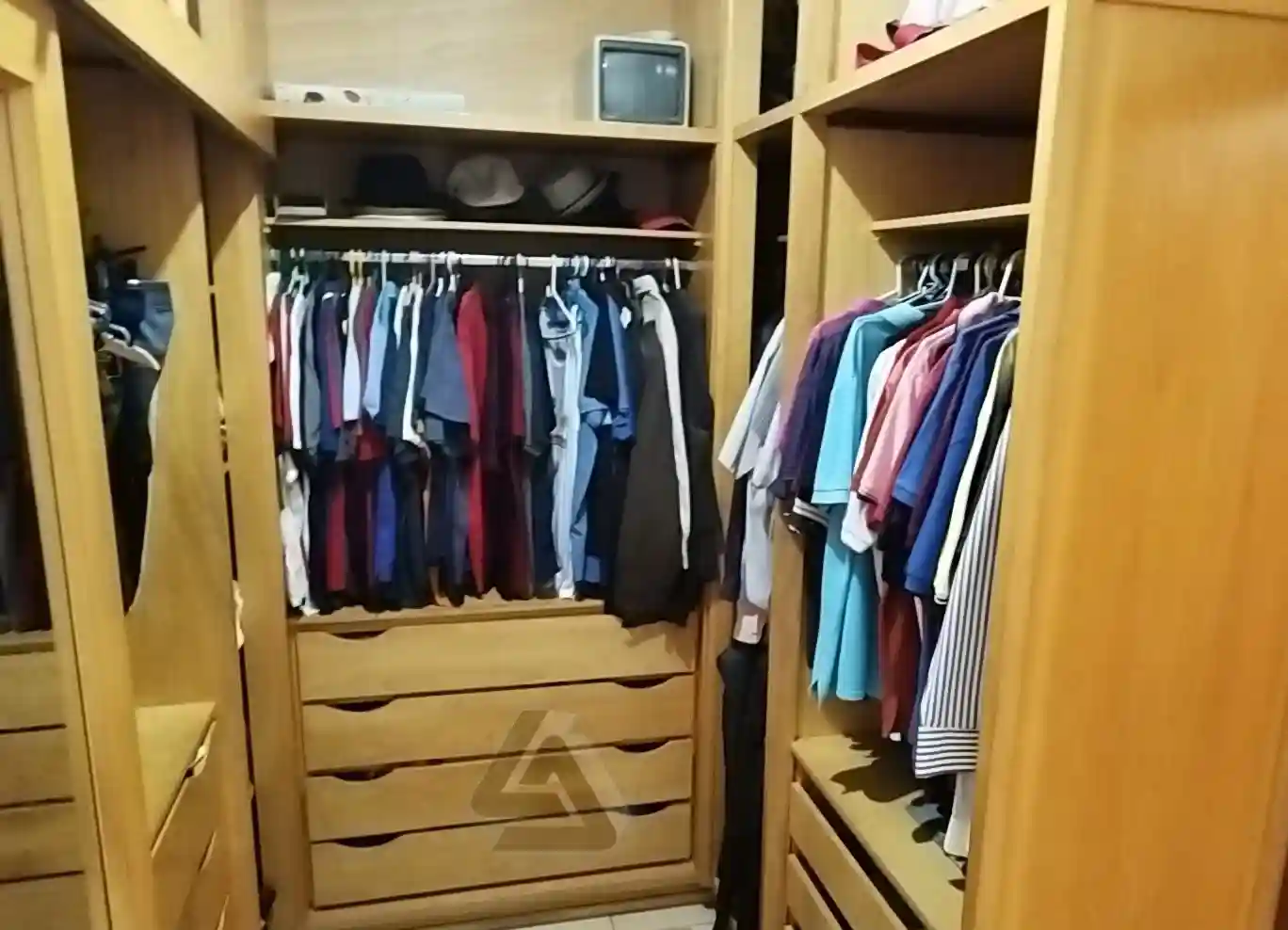 Casa de Condomínio com 3 quartos à venda, 240m² — foto 14 de 20