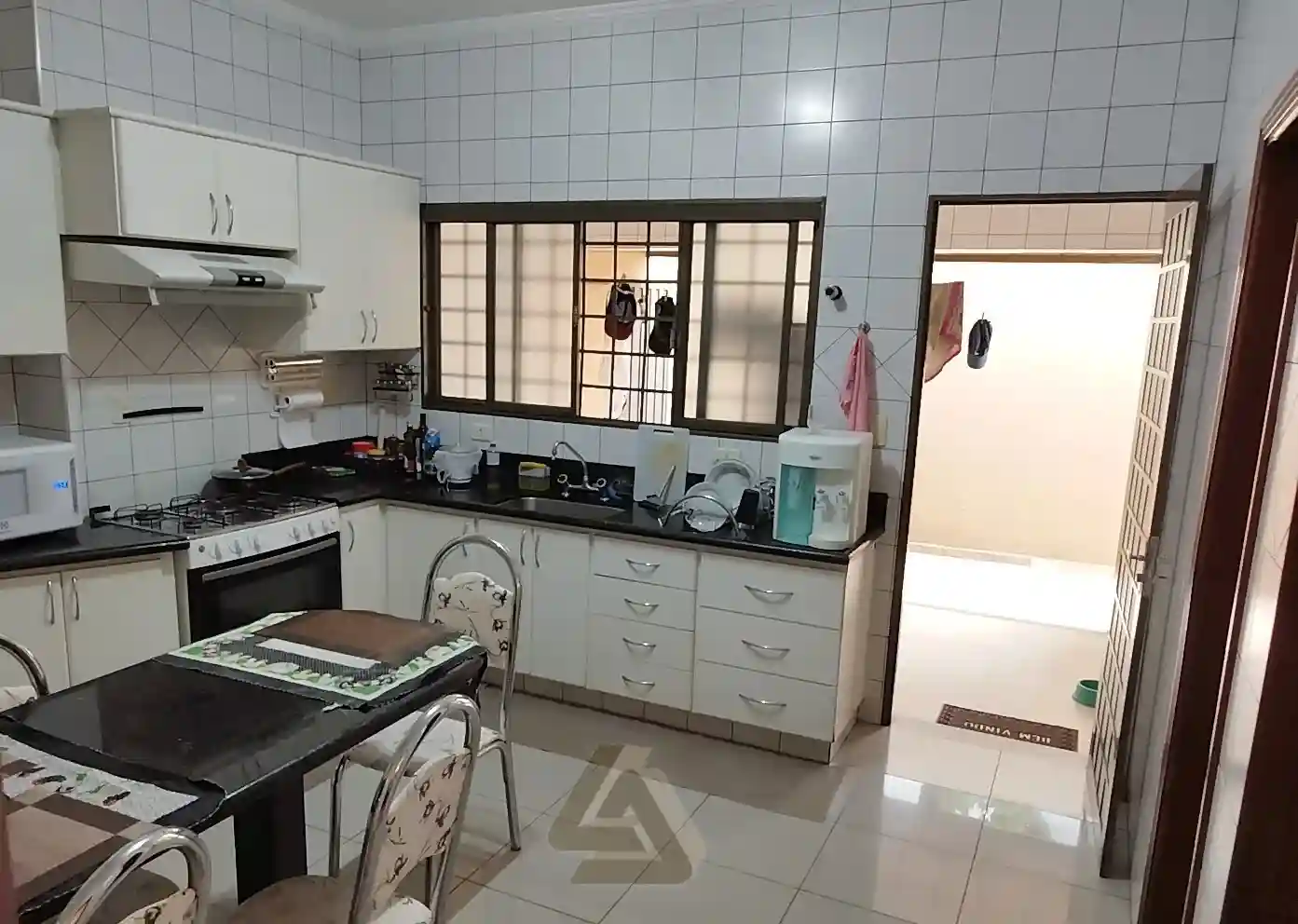 Casa de Condomínio com 3 quartos à venda, 240m² — foto 11 de 20