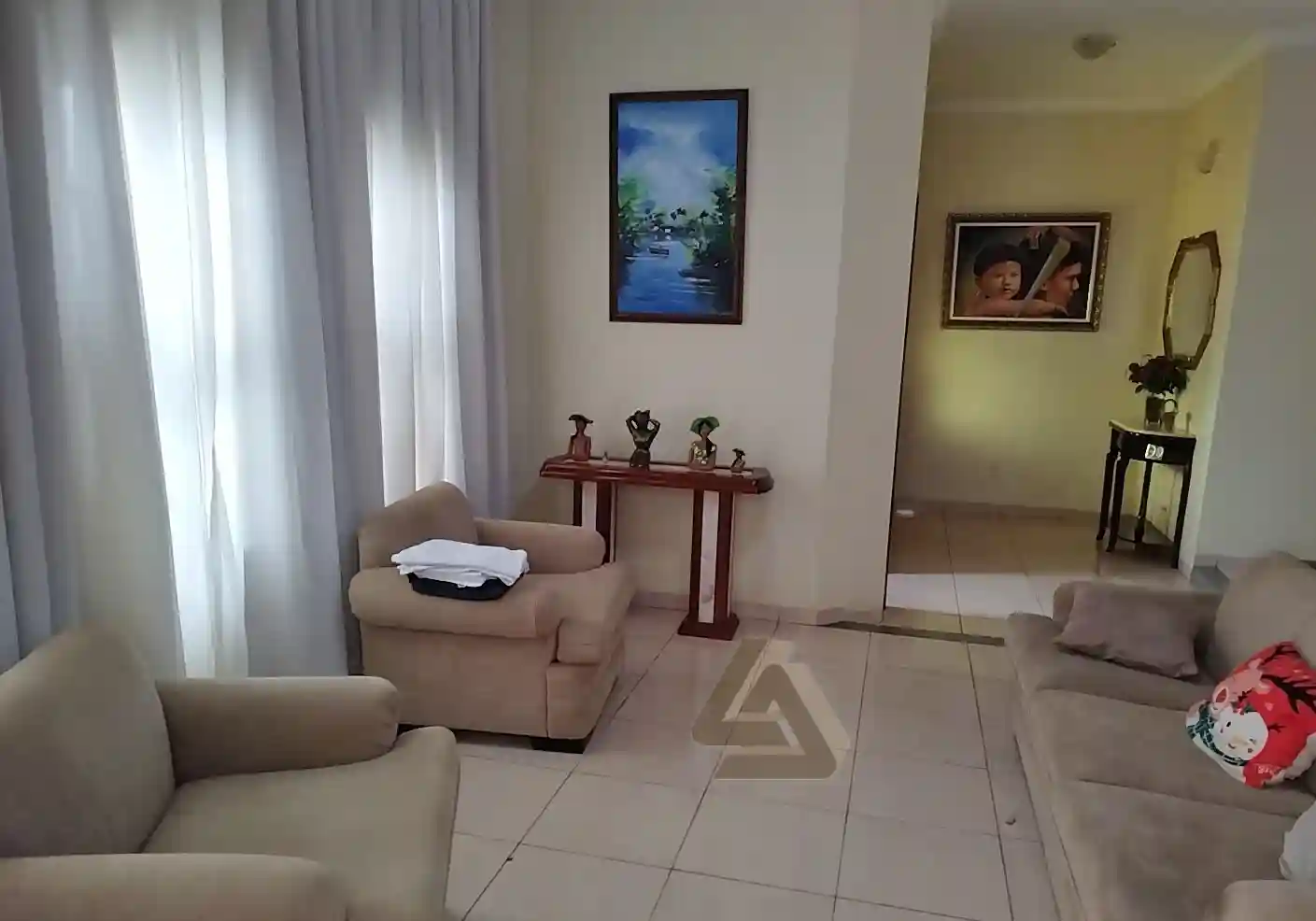 Casa de Condomínio com 3 quartos à venda, 240m² — foto 7 de 20