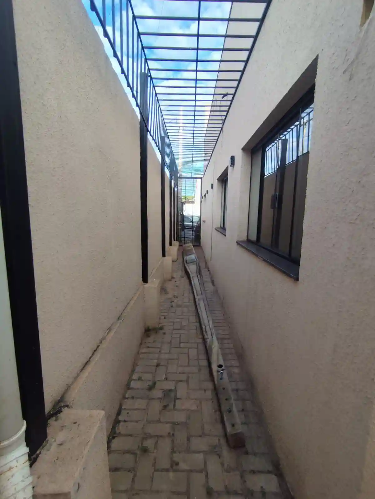Conjunto Comercial / Sala com 3 quartos à venda, 100m² — foto 17 de 23